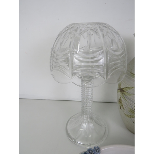 282 - 6 x PIECES OF GLASS AND POTTERY ITEMS INCLUDES CUT GLASS MUSHROOM CANDLE LAMP, STUDIO POTTERY FRUIT ... 