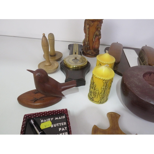 285 - BOX OF MISCELLANEOUS COLLECTABLES INCLUDES TREEN, BRASS CANDELABRA, BAROMETER etc