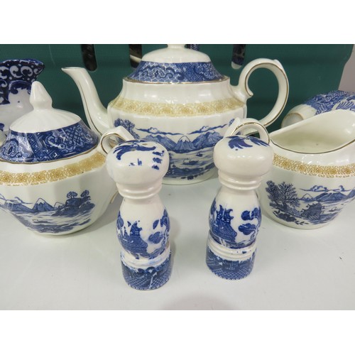 345 - JOBLOT OF BLUE AND WHITE POTTERY INCLUDES- TEAPOTS, TUREENS, PLATES, CUPS, SAUCERS, EGG CUPS ETC