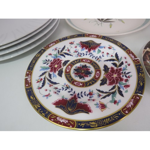 347 - 8 x ROYAL WORCESTER MIRAGE PLATES, ROYAL DOULTON PLATE AND ALFRED MEAKIN