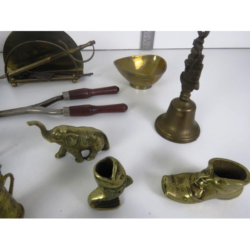 354 - BRITISH RAILWAYS LAMP TORCH AND BRASS ORNAMENTS