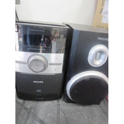 369 - 2 x MUSIC CENTRES WITH SPEAKERS ALBA AND PHILIPS