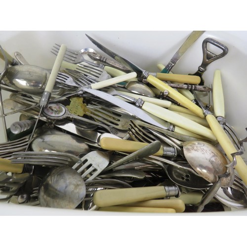 370 - LARGE LOT OF ASSORTED CUTLERY, CORK SCREWS, NUTCRACKERS ETC