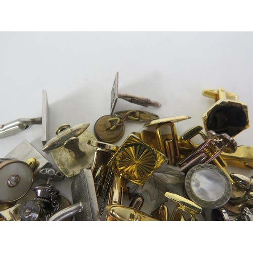 270 - SELECTION OF CUFFLINKS AND TIE PINS