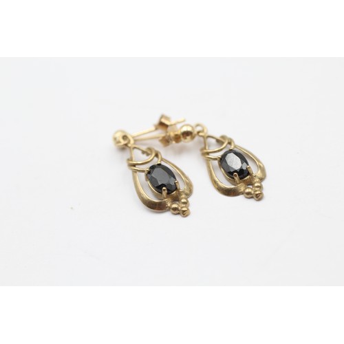 400 - 3 X 9ct Gold Paired Sapphire Drop Earrings (2.8g)