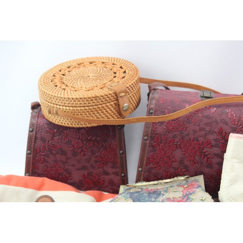 405 - 14 x Assorted Ladies Handbags & Purses Inc Faux Snake Skin, Wicker, Beaded etc