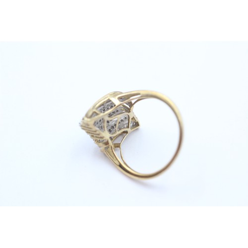 428 - 9ct Gold Vari-Cut Diamond Dress Ring (3.7g)- SIZE Q