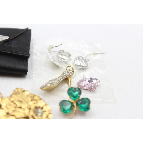 424 - 10 X Assorted Branded Jewellery Pieces Including Swarovski (137g)