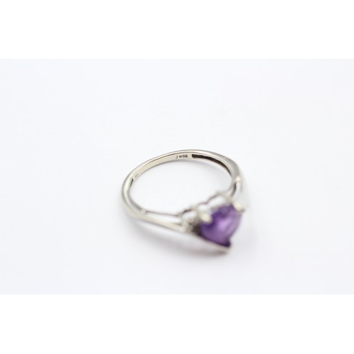 446 - 9ct White Gold Amethyst Heart Single Stone Ring With Diamond Sides (1.7g)- SIZE K