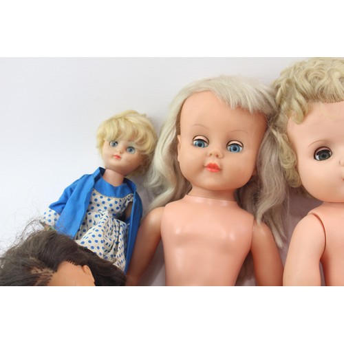 445 - 5 x Assorted Vintage DOLLS Inc Clothing Etc