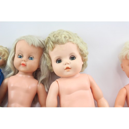 445 - 5 x Assorted Vintage DOLLS Inc Clothing Etc