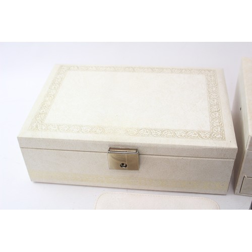 449 - 6 x Assorted Jewellery Boxes Inc Wooden, Leather, Travel, Display, Etc