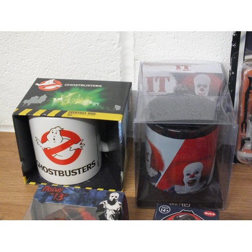 12 - 6x MOVIE COLLECTABLE ITEMS ALL BOXED AS NEW TO INCLUDE IT & GHOSTBUSTERS MUGS, FRIDAY 13th PUZZLE BL... 