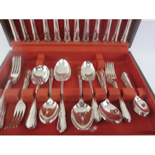 55 - OSBORNE CUTLERY CANTEEN EPNS