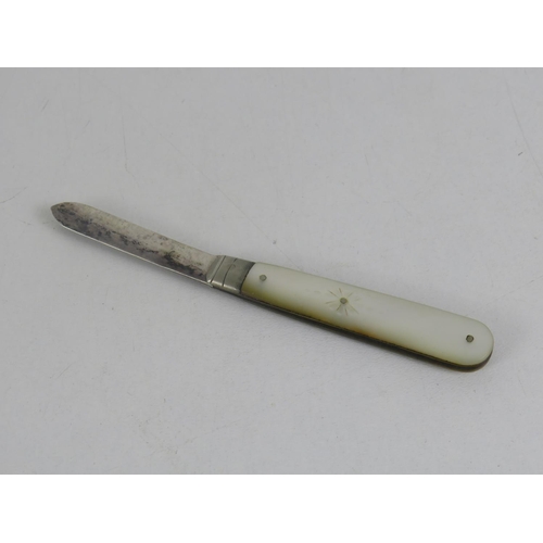 61 - HALLMARKED STERLING SILVER FRUIT KNIFE WITH MOTHER OF PEARL HANDLE