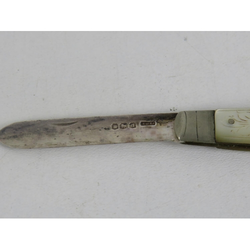 61 - HALLMARKED STERLING SILVER FRUIT KNIFE WITH MOTHER OF PEARL HANDLE
