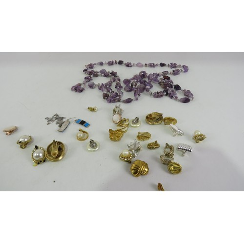 167 - COSTUME JEWELLERY INCLUDING SOME SILVER