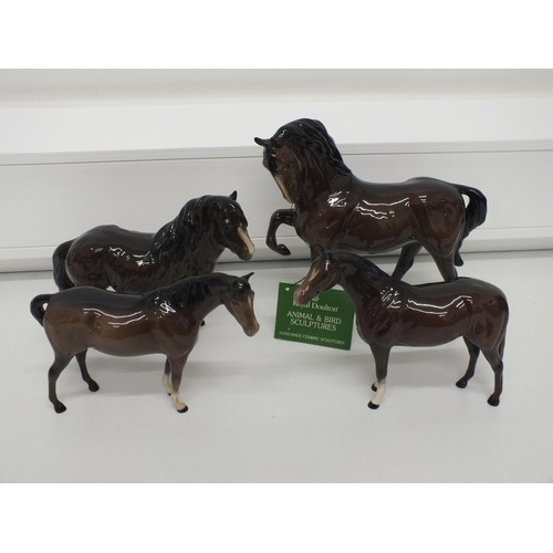 174 - 4 x ROYAL DOULTON BROWN HORSES