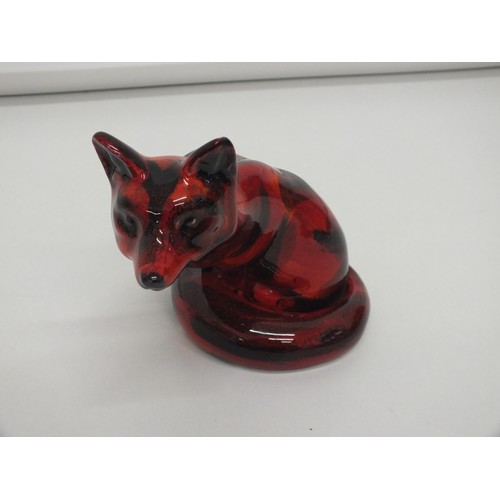 175 - ANITA HARRIS SITTING FOX - SIGNED IN GOLD