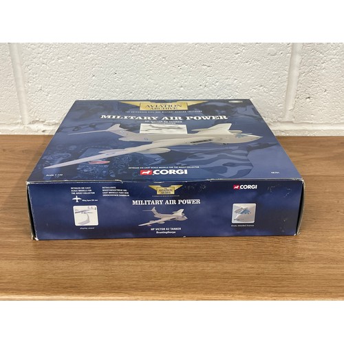 44 - CORGI MODEL PLANE- HP VICTOR K2 TANKER- LIMITED EDITION- MODEL NUMBER 48701