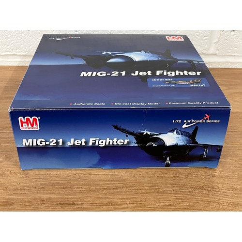 58 - HOBBY MASTER MIG-21 SMT MODEL PLANE AND HELICOPTER -MODEL NUMBER HA0147