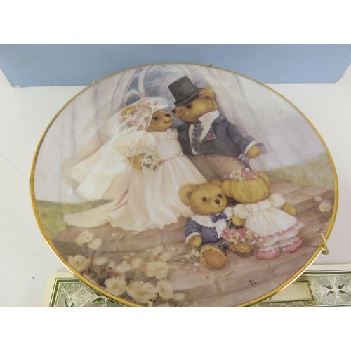 123 - FRANKLIN MINT JUST MARRIED PLATE AND WEDGEWOOD TWO CUP AND SAUCER CELEBRATION OF THE MILLENNIUM WITH... 