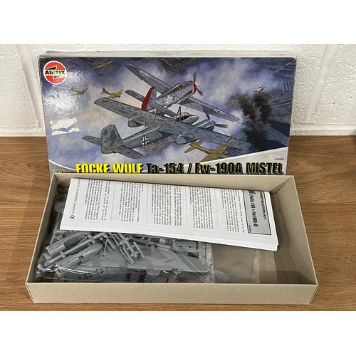 163 - AIRFIX FOCKE WULF TA-154/ FW-190A MISTEL - PLASTIC MODEL KIT- KIT NUMBER A05040