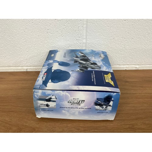 182 - CORGI HAWKER SIDDELEY AV-8A HARRIER US MARINE CORPS MODEL PLANE- MODEL NUMBER AA32403