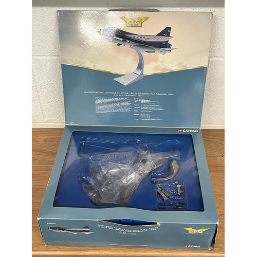 198 - CORGI ENGLISH ELECTRIC LIGHTENING F.3- XP749 MODEL PLANE- MODEL NUMBER AA32304