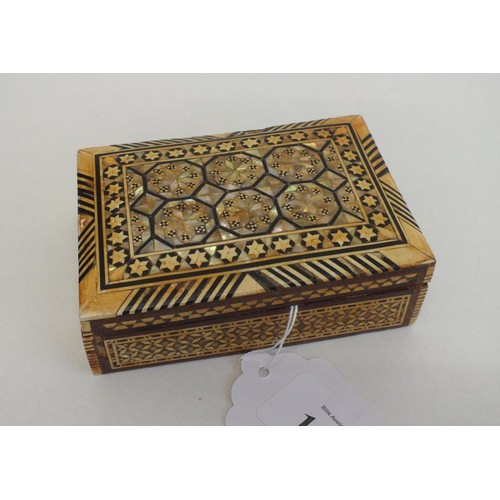 118 - MOTHER OF PEARL INLAY TRINKET BOX