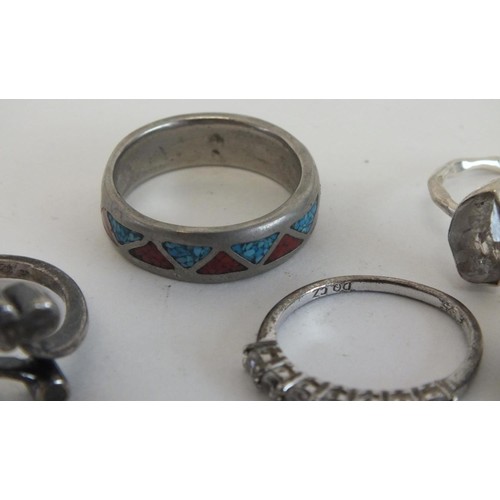 72 - 7 x SILVER RINGS INCLUDES NAVAJO CORAL & TURQUOISE