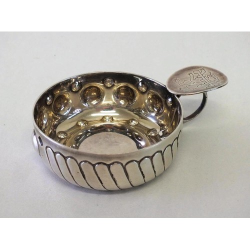 82 - ANTIQUE FRENCH SILVER WINE TASTER (TASTEVIN) 82g