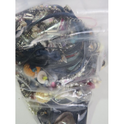 509 - 10kg UNSORTED COSTUME JEWELLERY inc. Bangles, Necklaces, Rings, Earrings.