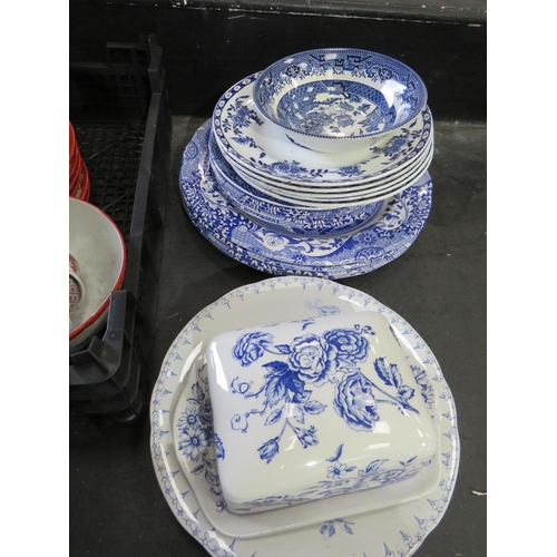 527 - VINTAGE PLATES, DISHES INCLUDES SET OF 3 SALT GLAZED BOWLS, BLUE & WHITE AND ORIENTAL AND MEISSEN