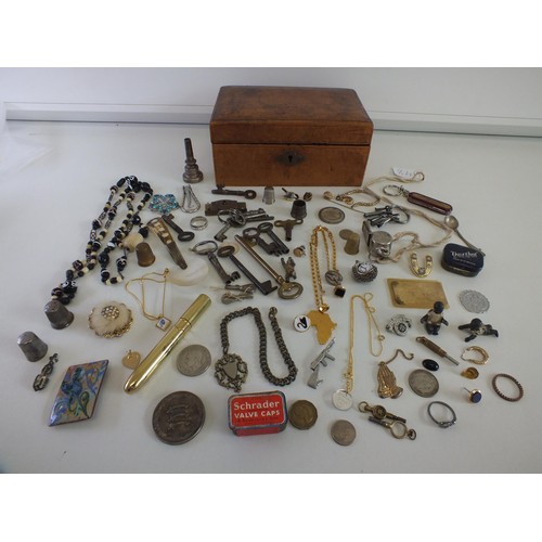 84A - LEATHER BOX OF COLLECTABLES, TRINKETS, JEWELLERY etc