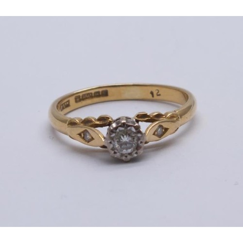 49 - 18CT GOLD DIAMOND SOLITAIRE RING SIZE K, 2.6g