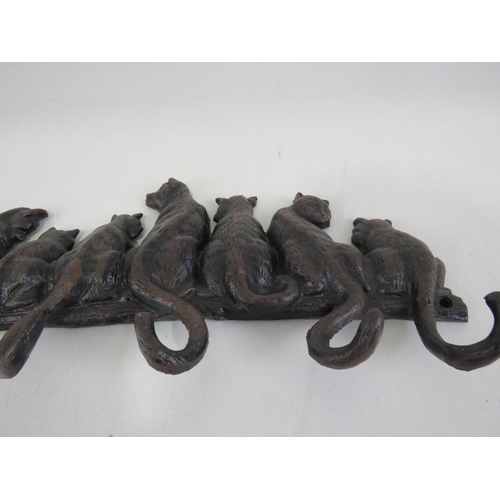 441 - CAST IRON CAT COAT HOOK