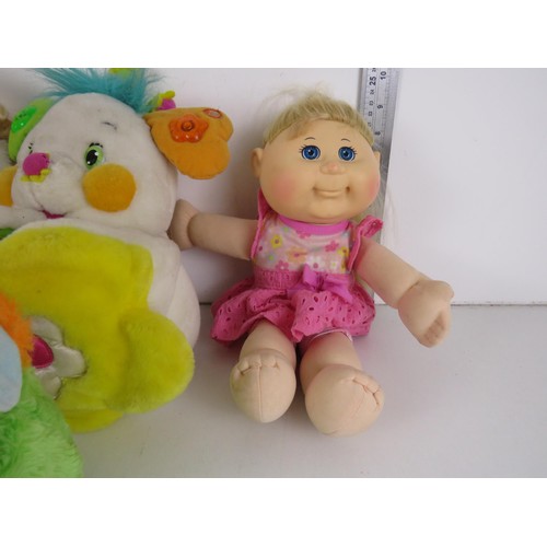 434 - 2 X 1980S POPPLES AND 2 X CABBAGE PATCH DOLLS