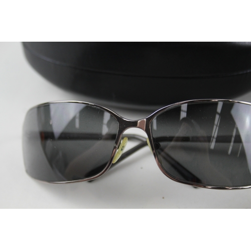 517 - Sunglasses Designer Glasses Inc Marc Jacobs, Prada Etc x 4