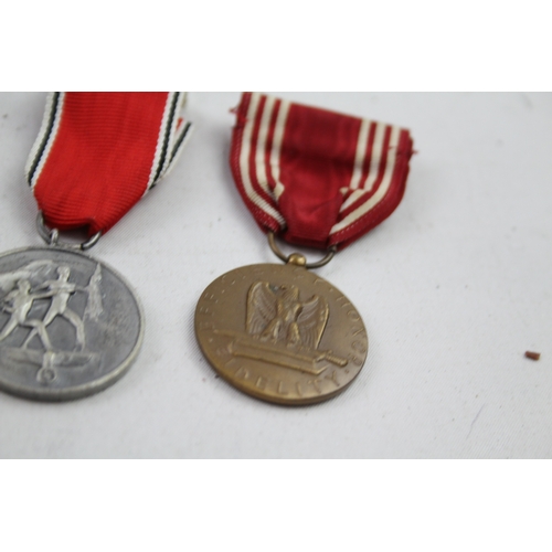 520 - WW1 & WW 2 Medals x 5 inc. German - American - Belgium inc. Croix De Guere