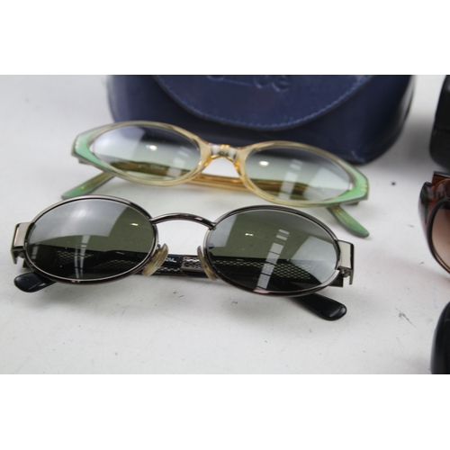 505 - Sunglasses Designer Glasses Inc Burberry, Chloe, Versace Etc x 5