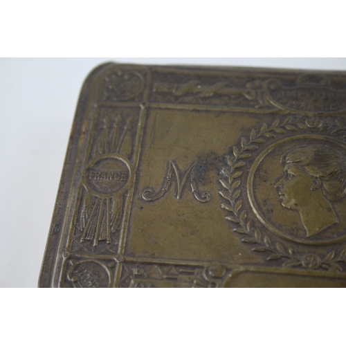 494 - WW1 1914 Princess Mary Christmas Tin