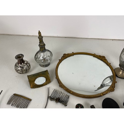 474 - Ladies Vanity Collectables Inc .925 Silver Detailing, Bone, Scent Bottles