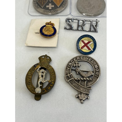 50 - VARIOUS MEDALS AND BADGES