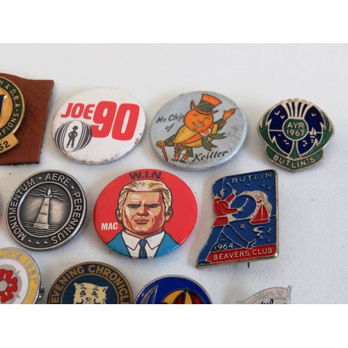 47 - 25 OLD PIN BADGES INCLUDING NUR, CAPAIN SCARLET, BUTLINS ETC