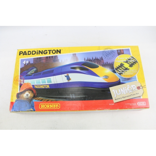 557 - Hornby OO Gauge Paddington & Highlander Set Boxed Model Railways