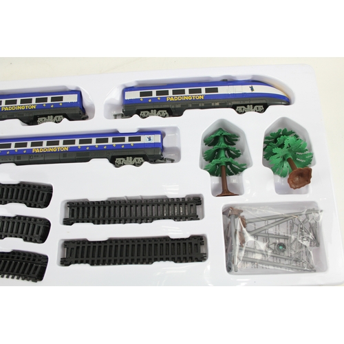 557 - Hornby OO Gauge Paddington & Highlander Set Boxed Model Railways