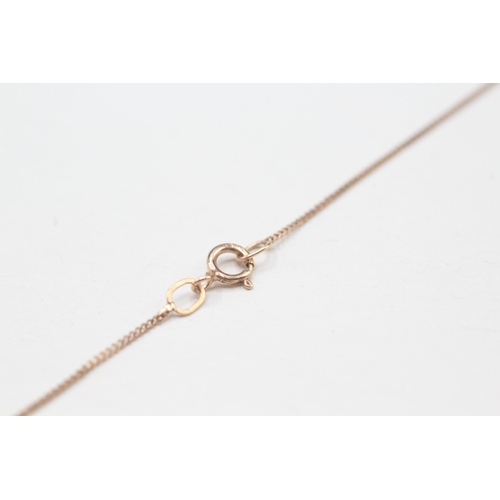 468 - 9ct gold heart pendant on chain (1g)