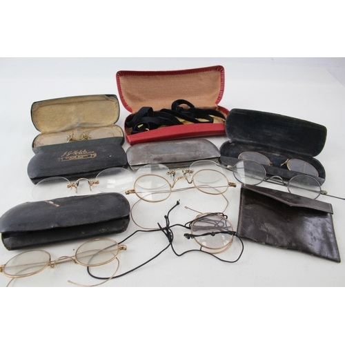 524 - Spectacles & Eyewear Antique / Vintage Inc Pince-Nez, Cases, Plated Joblot