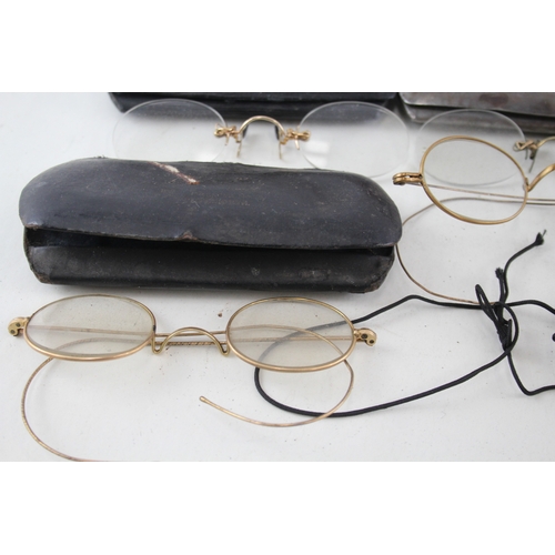 524 - Spectacles & Eyewear Antique / Vintage Inc Pince-Nez, Cases, Plated Joblot